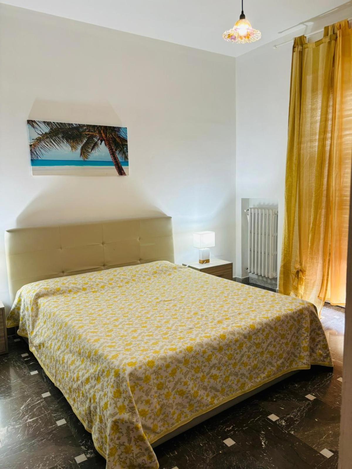 Matthias Central Rooms And Accomodation Bari Exterior photo